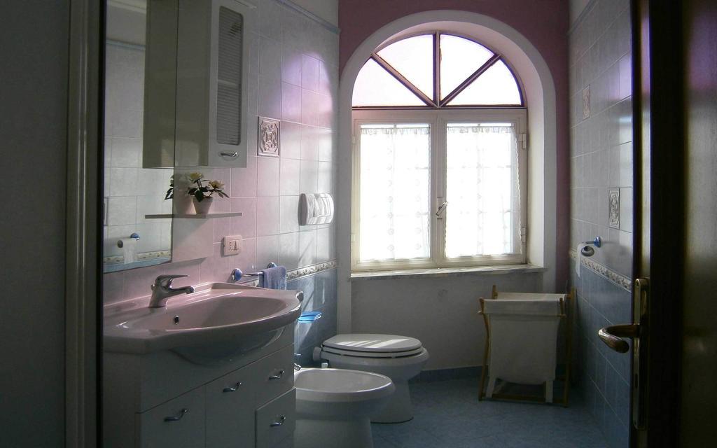 Villa En Rose 拉维罗 客房 照片